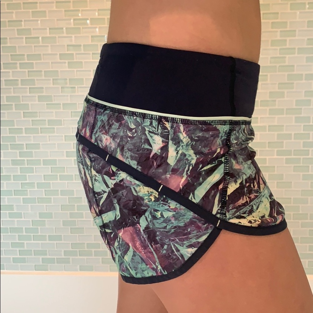Lululemon Speed up Short Long 4”